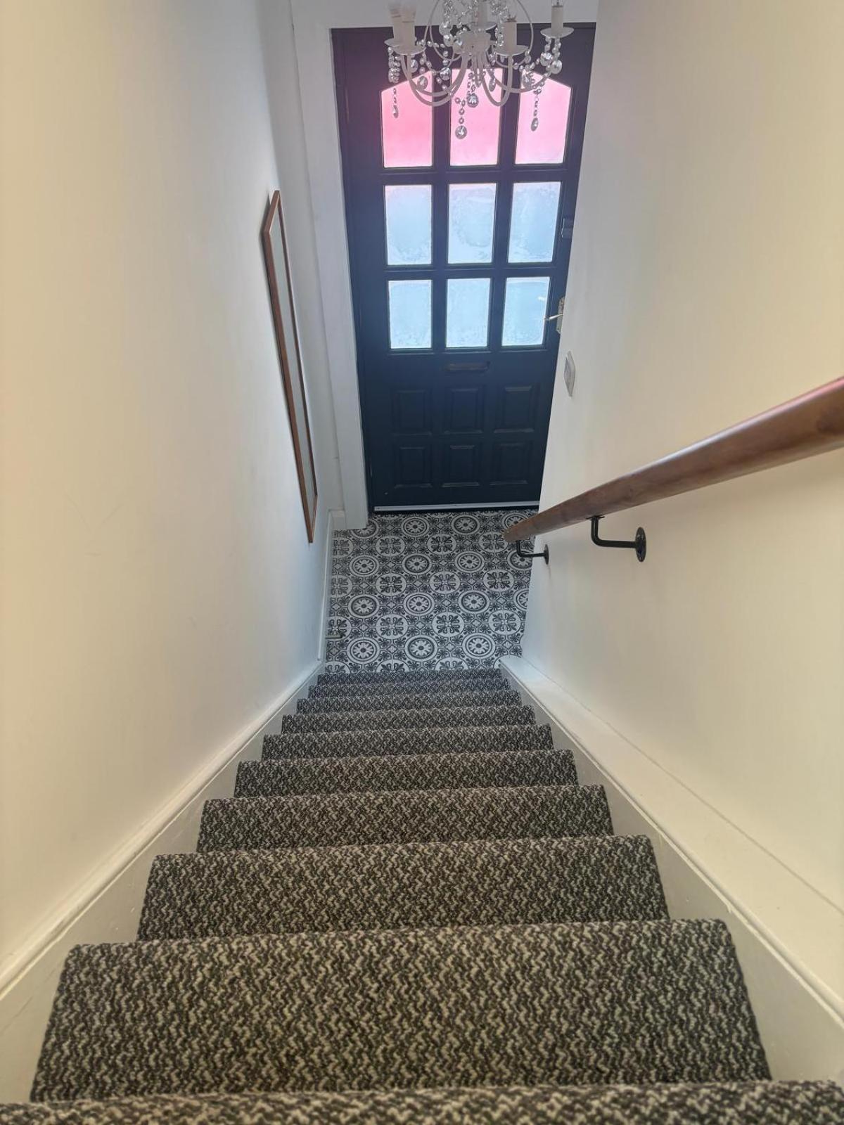 Stylish & Cozy 2-bed Entire Apartment Belfast