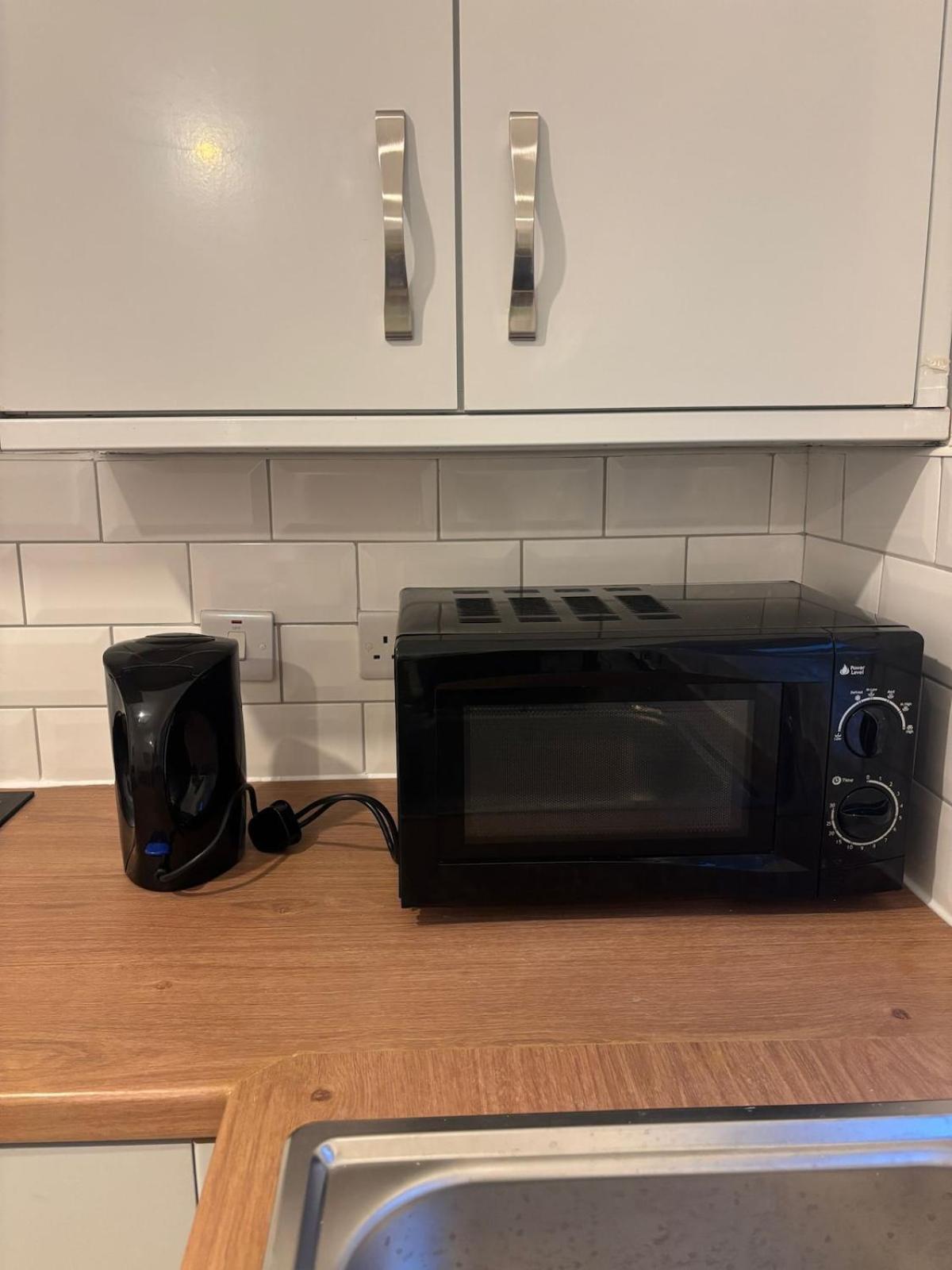 Stylish & Cozy 2-bed Entire Belfast