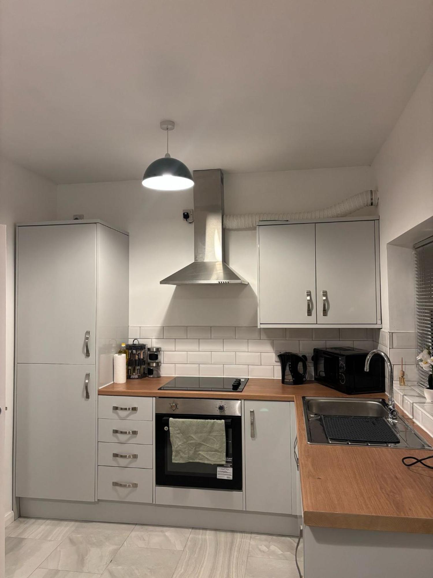 Stylish & Cozy 2-bed Entire * Belfast